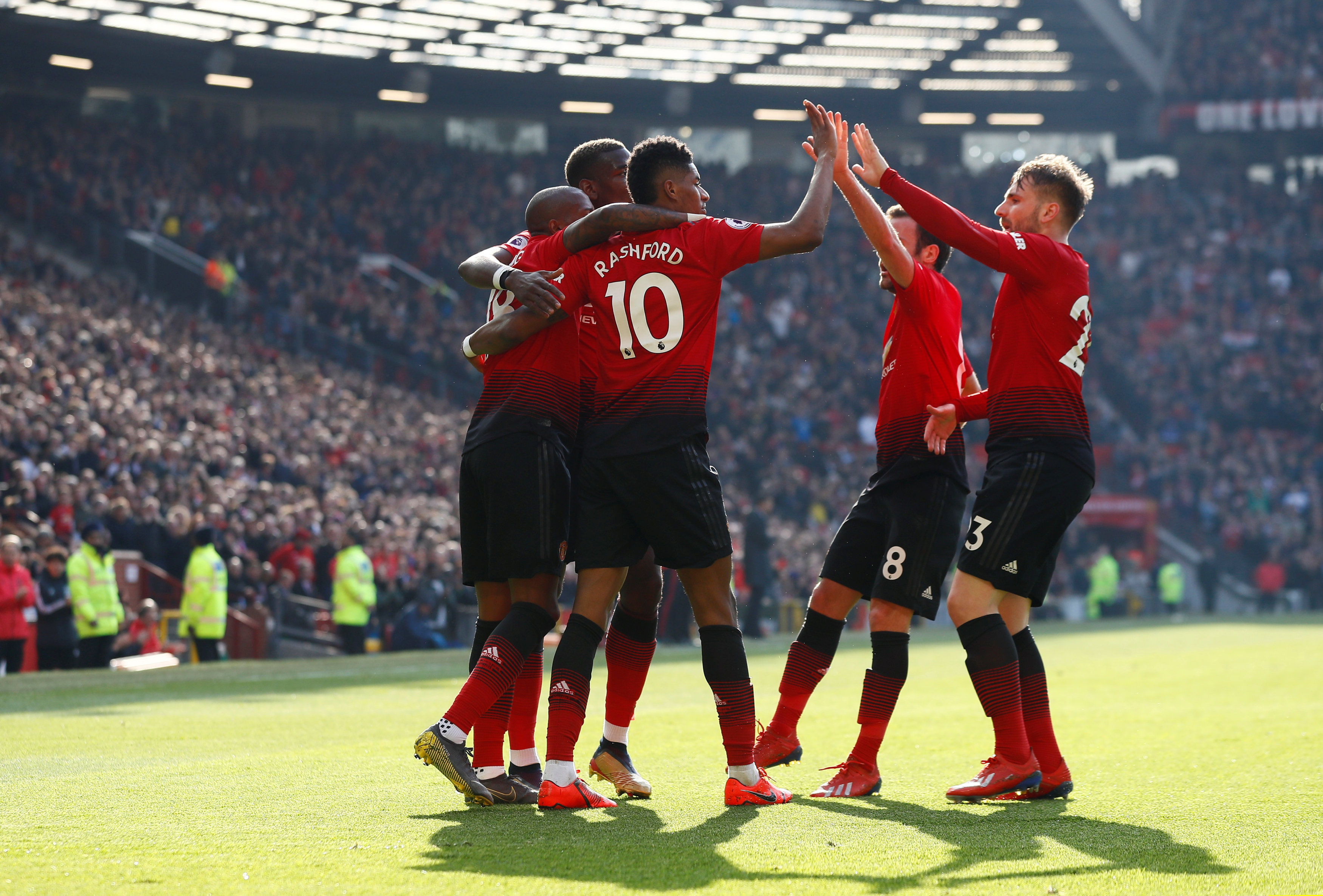 西这样的顶 西这样的顶